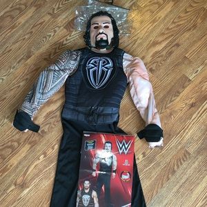 Roman Reigns Costume